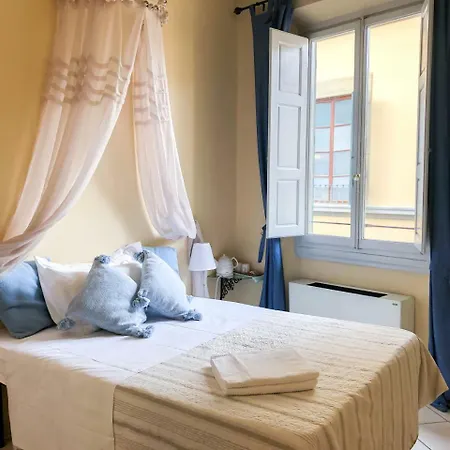 Bed & Breakfast Life Style Novecento 2*