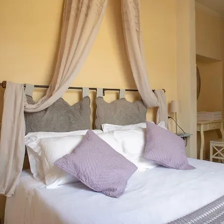 Life Style Novecento Florence